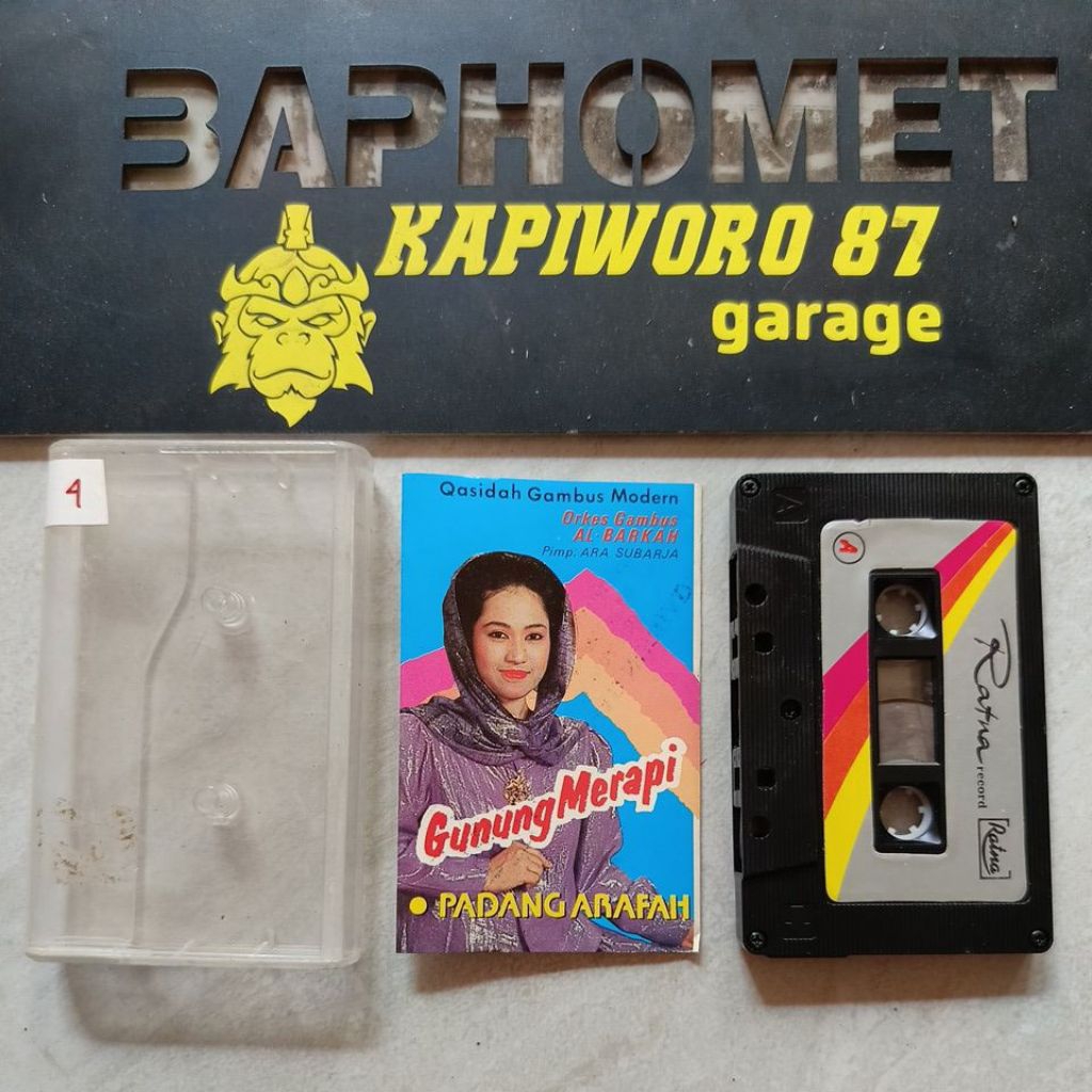 kaset pita,,, Qasidah Gambus Modern,,,Gunung Merapi