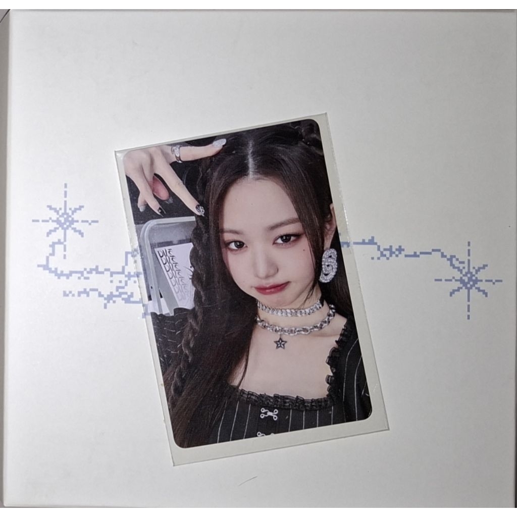 photocard wonyoung kuromi wave ktown eleven