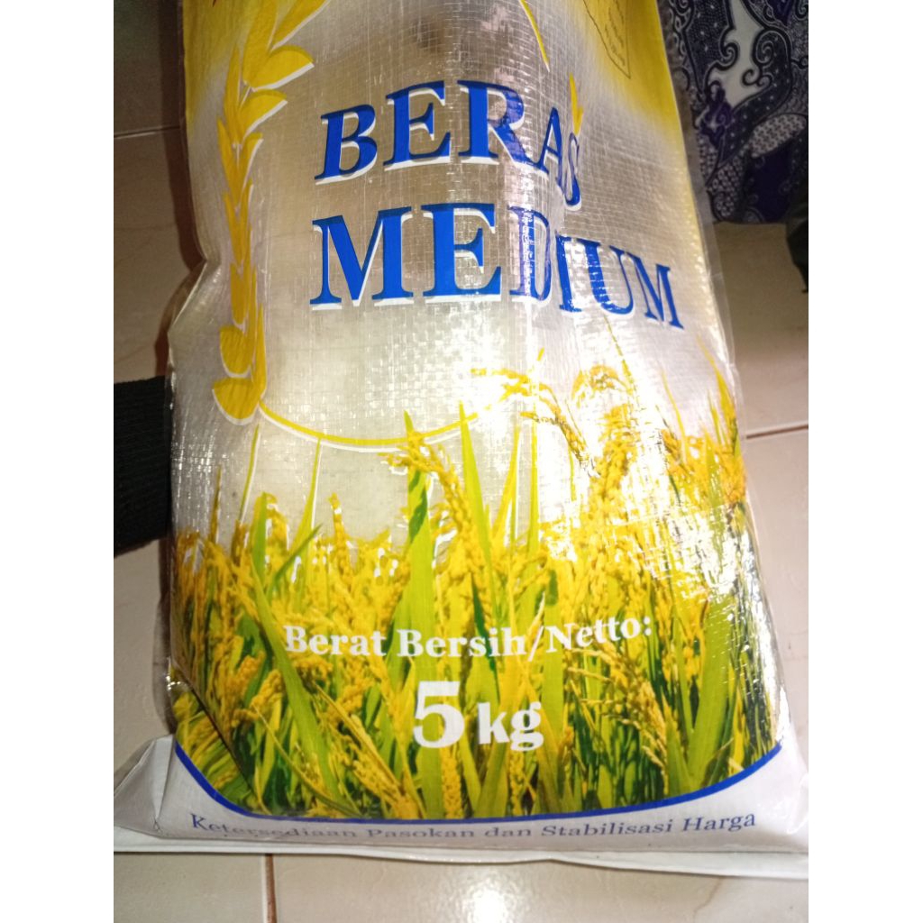 

Garam Krosok 5 Kg//Garam Kasar 5 Kg // Berkualitas tinggi (K1) Salt//Asin