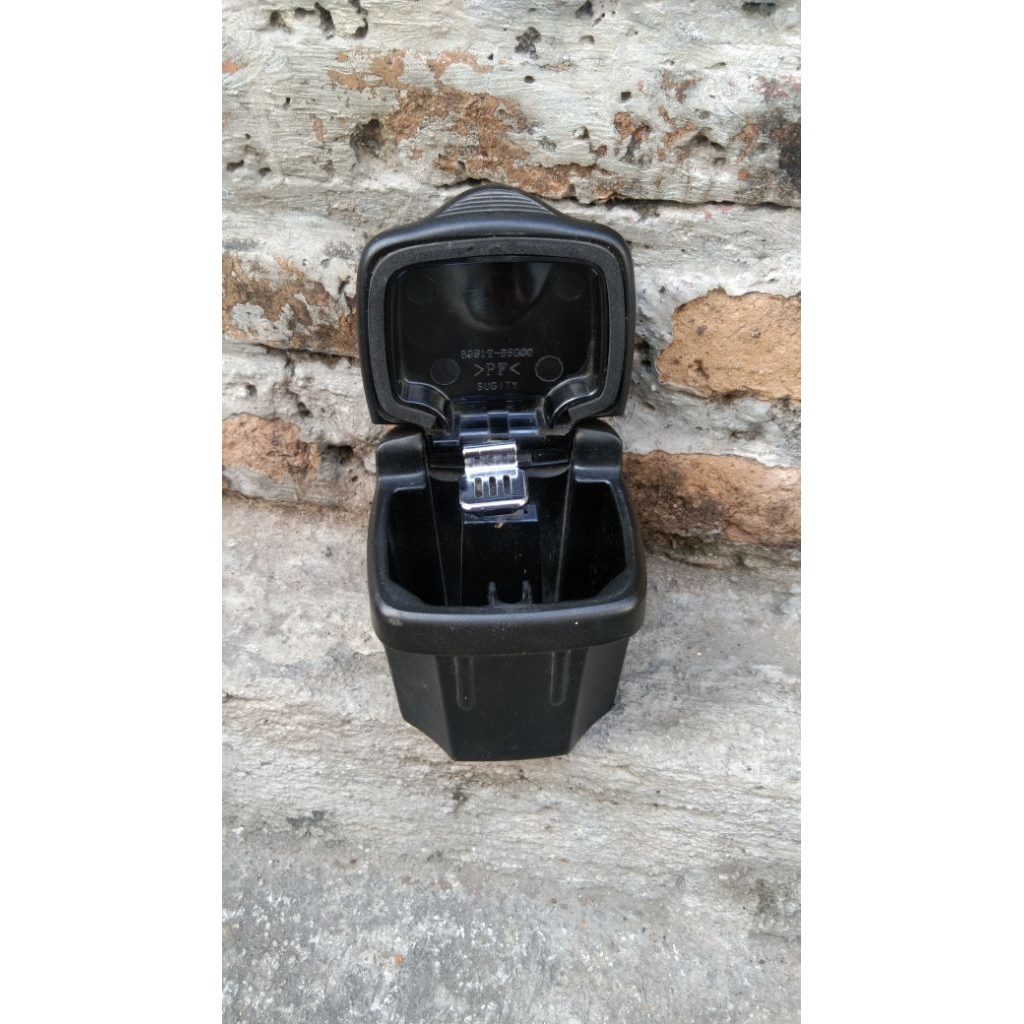 asbak mobil Suzuki Swift Aksesoris Vitara Sx4 Jimny Grand Samurai Cenicero,fiat 16 sedici ,Ash Tray
