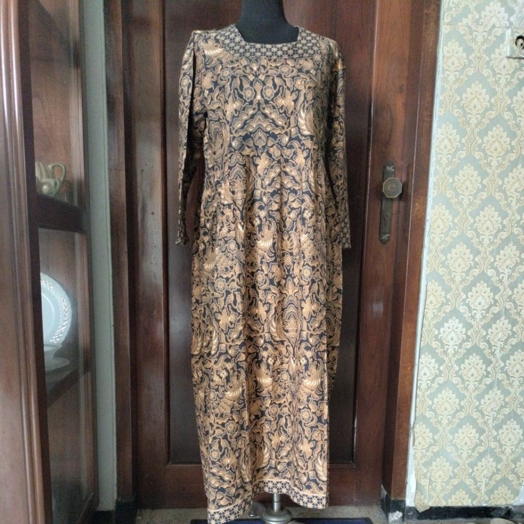 Pakaian wanita midi dress Batik Modern