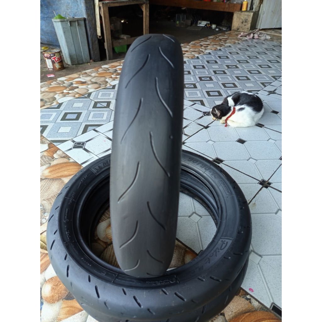 sepasang ban compon ring 14 ukuran 90/80-90/80 merk fdr mp27 tubles