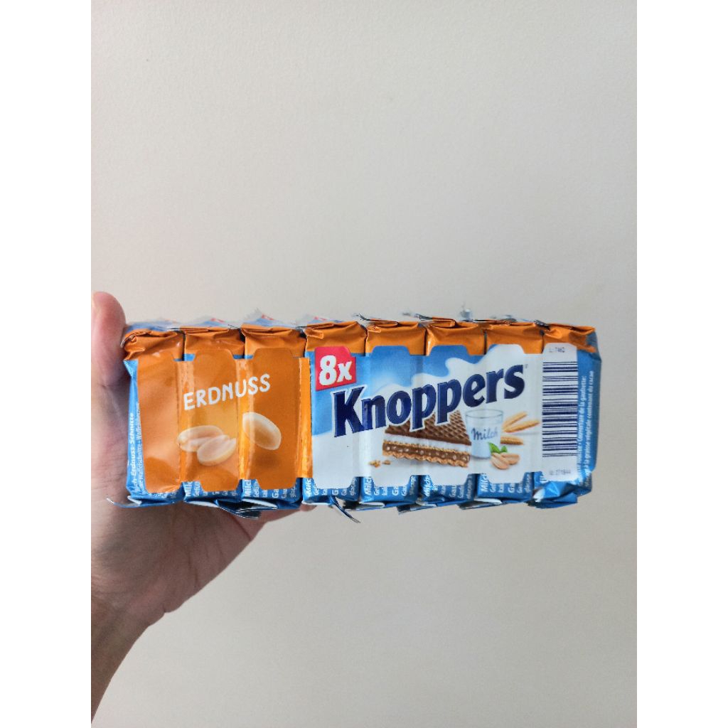 

knoppers hazelnut wafer (READY ECER/PER PCS ,EROPA)