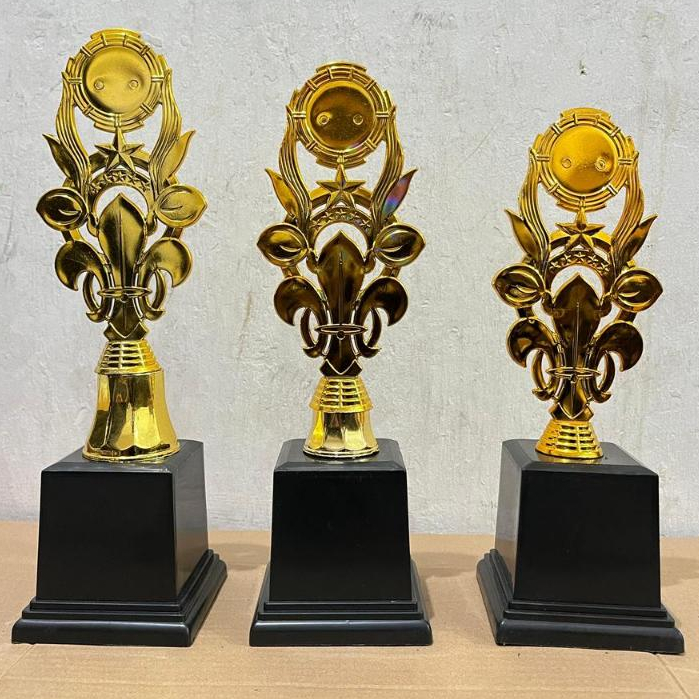 Piala Pramuka Set 123 Piala Murah kecil Piala 30-35cm