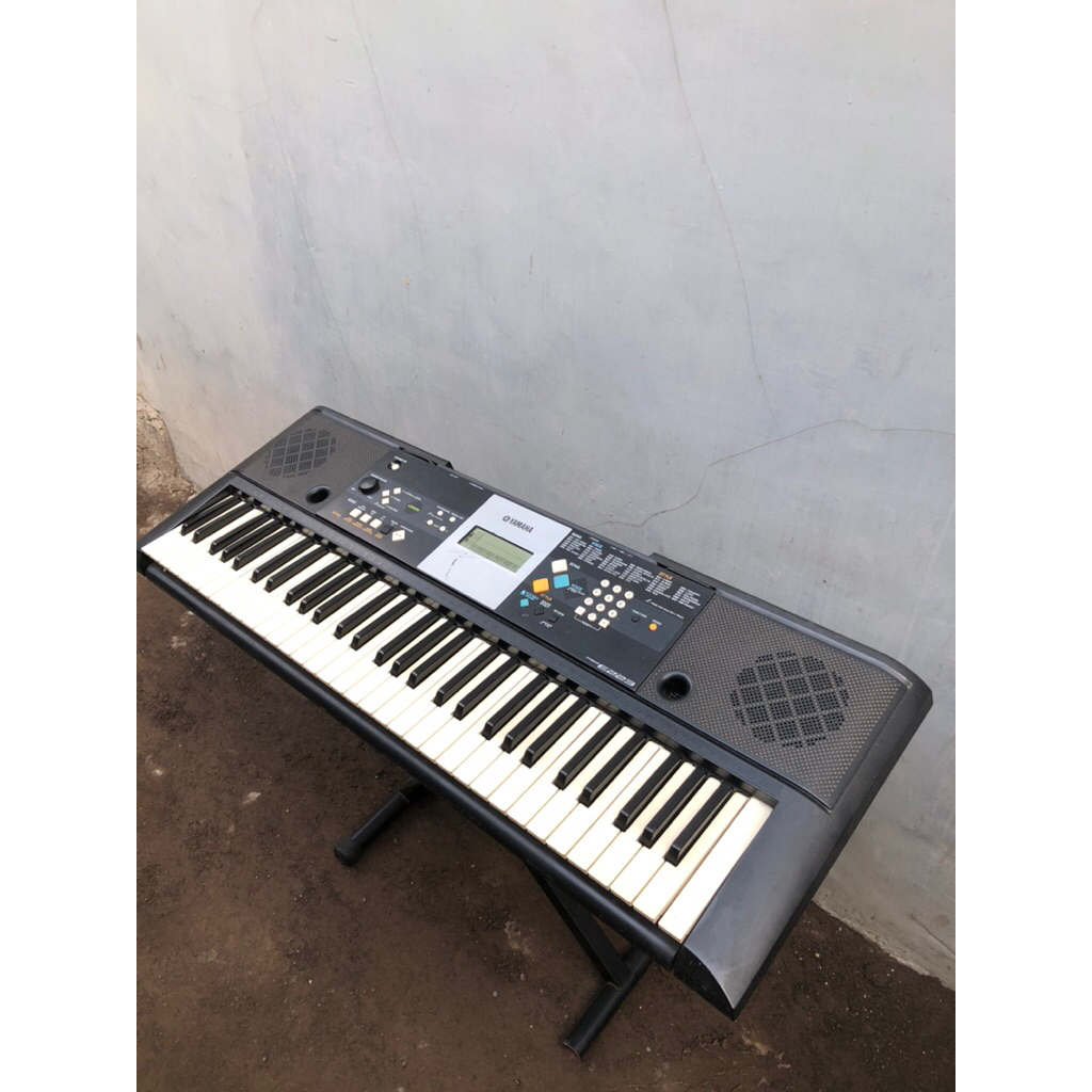 Keyboard Yamaha PSR E223