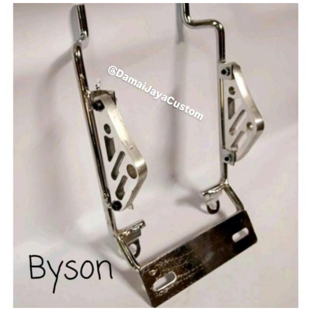 Kupingan Breket Pangkon Lampu Pesek Model Tralis PNP Yamaha Byson Set Segitiga CNC