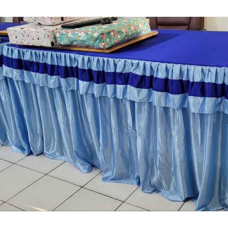 Cover Meja Prasmanan Renda Ukuran 200 x 100 x 75 cm (P x L x T)