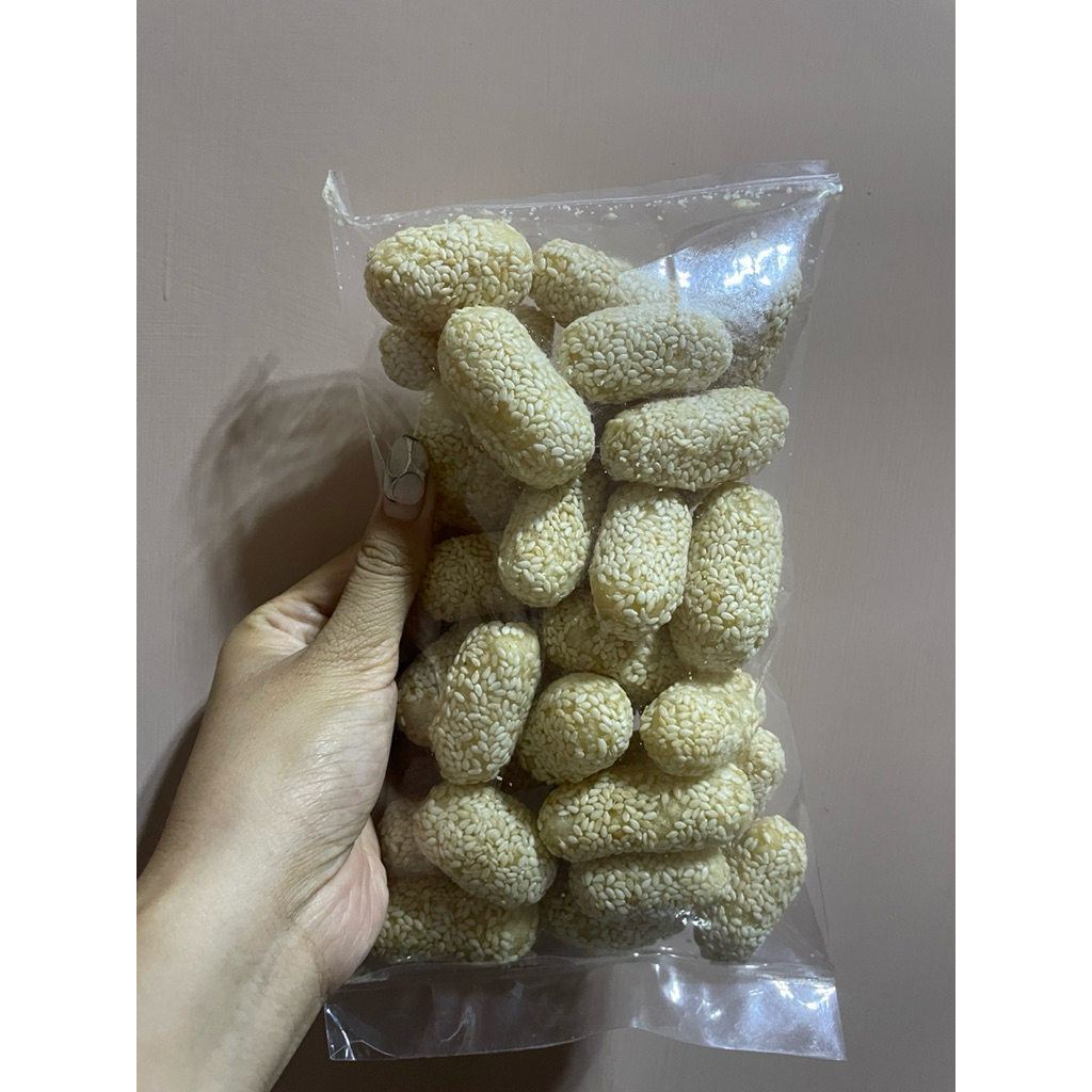 

KUE WIJEN / BISKUIT WIJEN