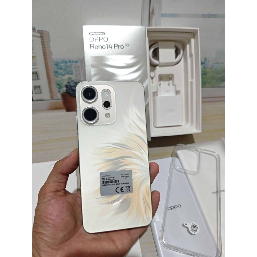 Oppo reno 14 pro 12/512 second garansi resmi like new