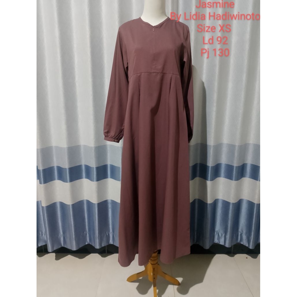 Preloved gamis jasmine by Lidia Hadiwinoto Size xs