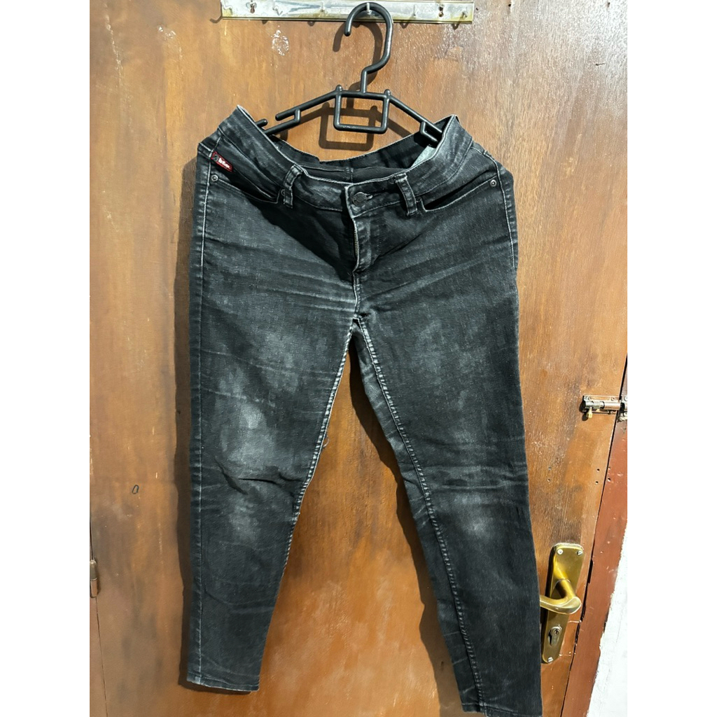 celana wanita lee cooper