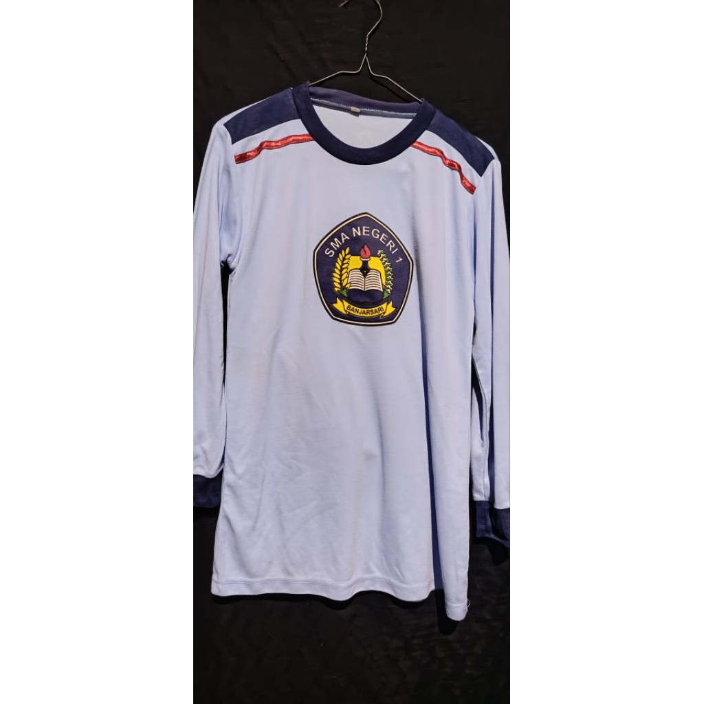 NEW PROUDK PRELOVED SERAGAM OLAHRAGA SMA