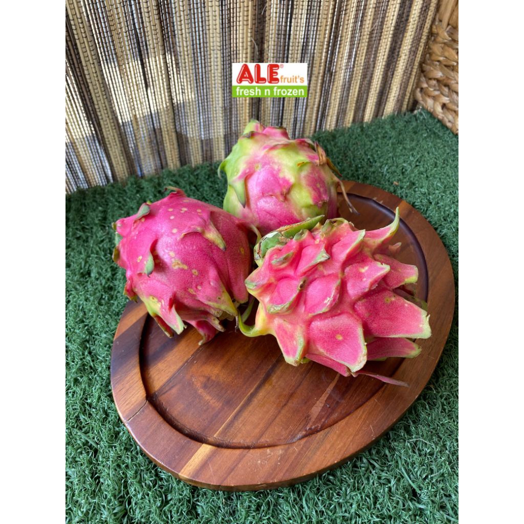 

Buah naga merah, buah naga merah fresh, dragonfruits