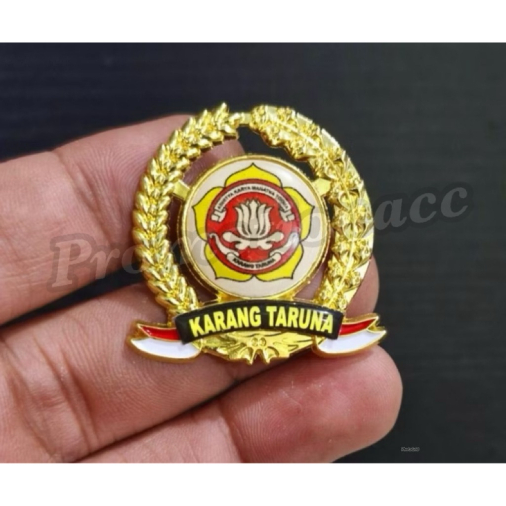 Pin KARANG TARUNA Model Padi Kapas Logo Karang Taruna Magnet Peniti Logam Kuningan Sepuh Emas PREMIU
