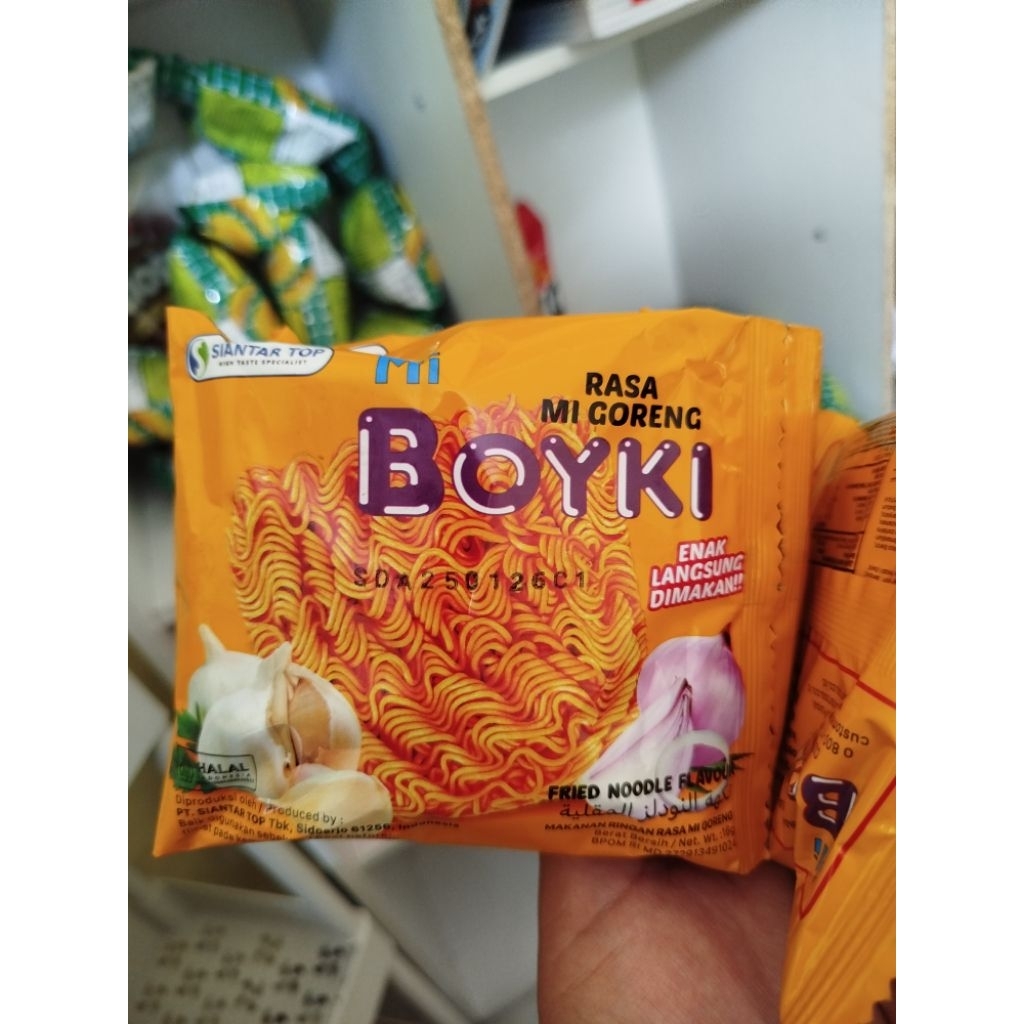 

MIE JADUL BOYKI 1 RENCENG 10 PCS