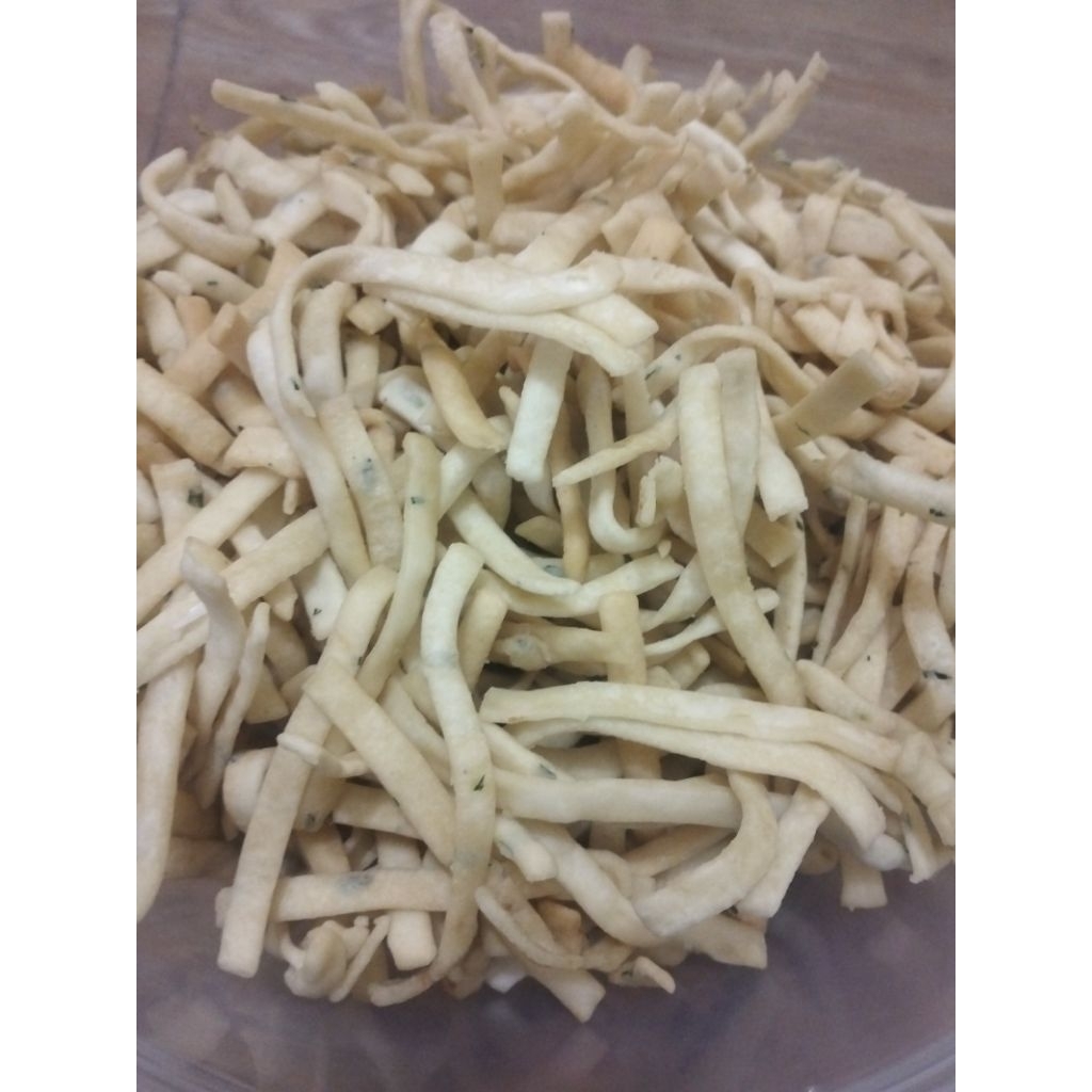 

stik bawang dan kripik singkong