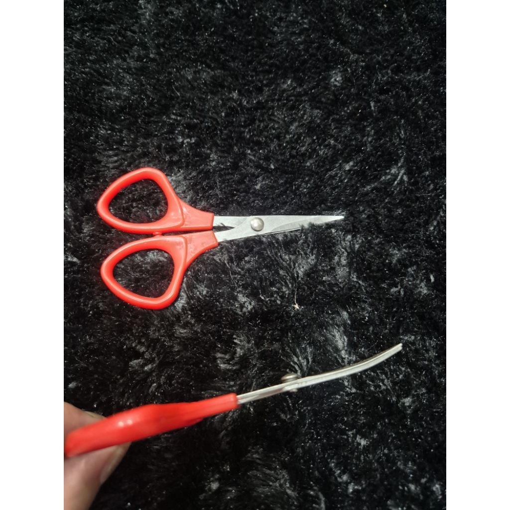 

GUNTING BORDIR/GUNTING BENGKOK