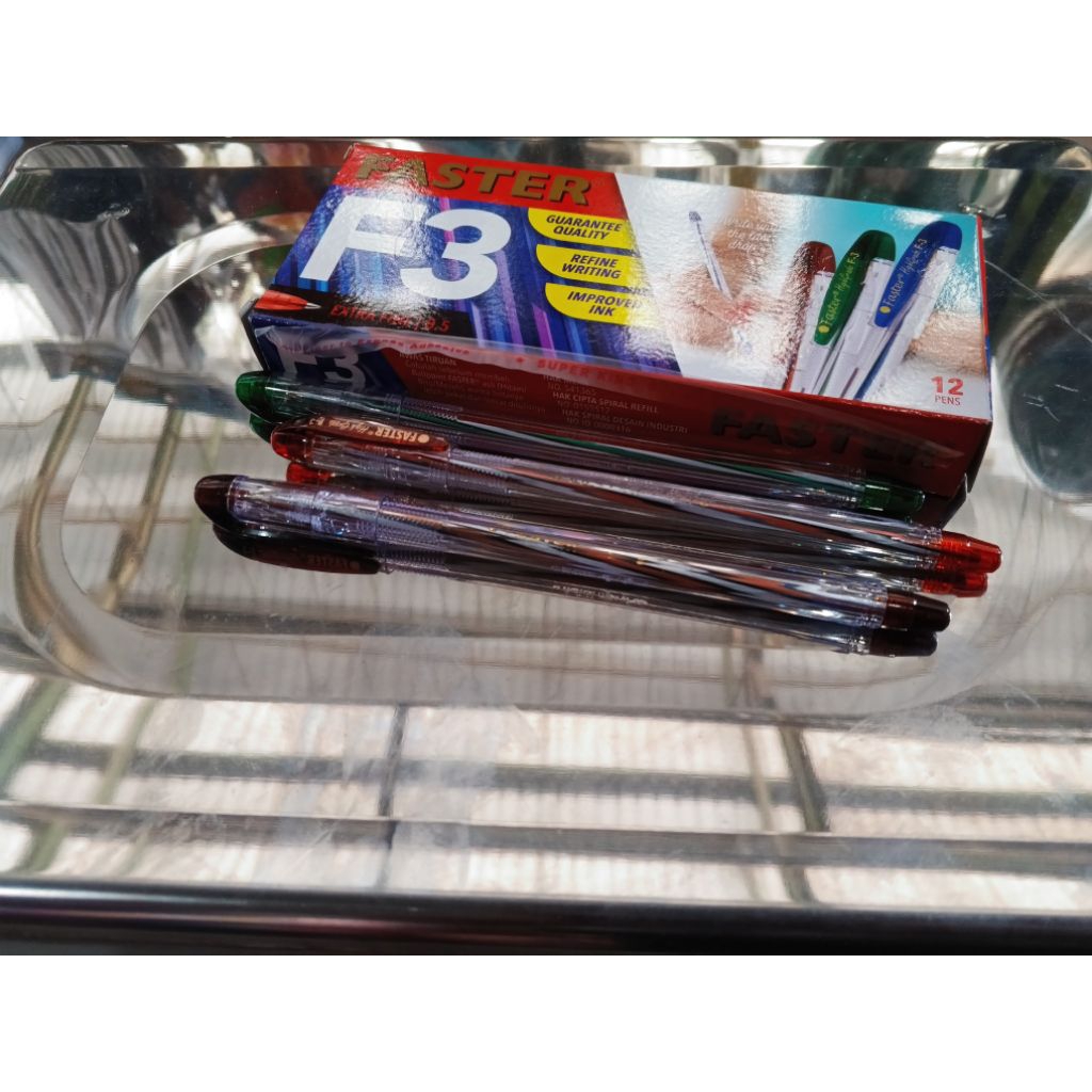 

Pulpen Faster F3 Original – Isi 12 pcs (1 Dus) tinta hitam