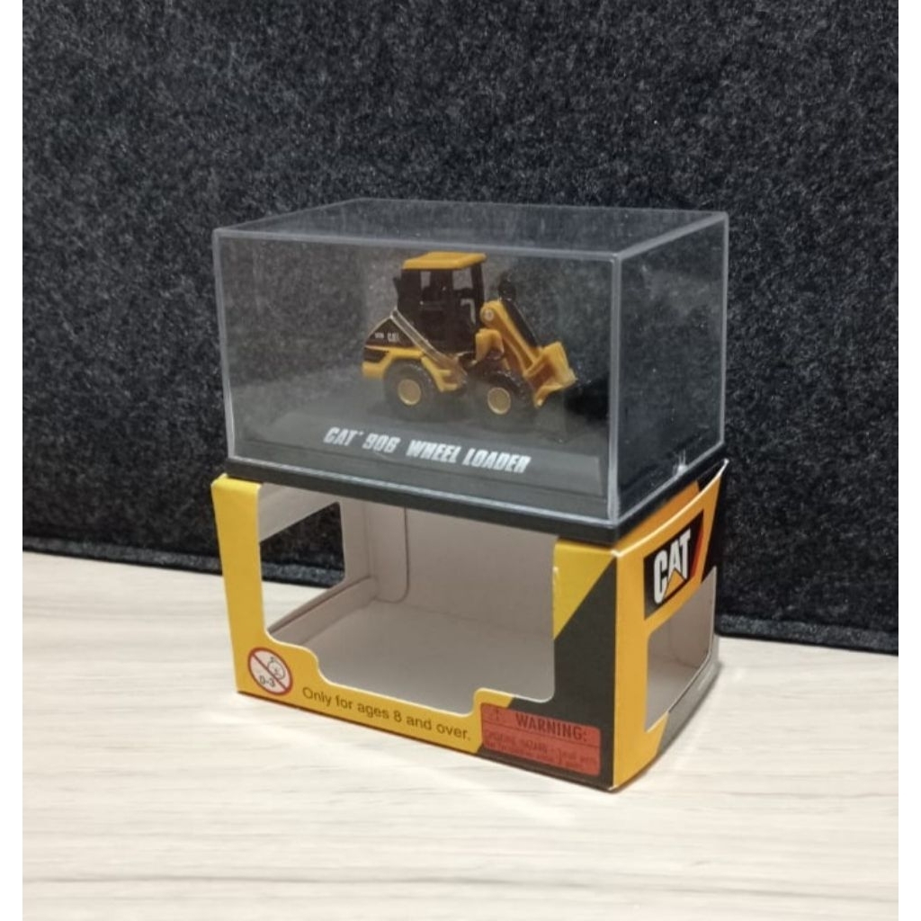 Diecast Norscot construction mini caterpillar wheel loader
