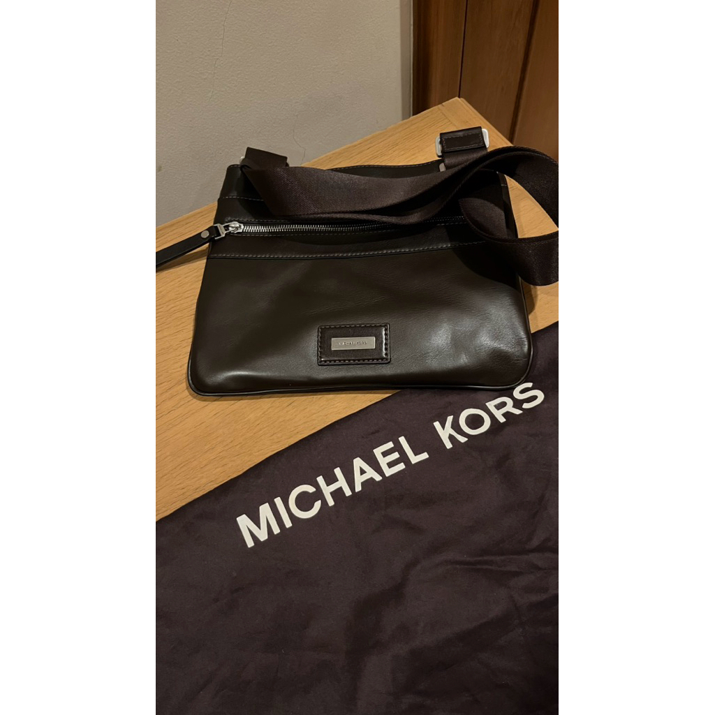 Sling Bag Michael Kors Pria (100% ORIGINAL)