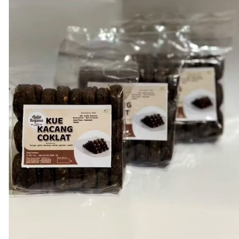 

KUE KACANG COKELAT ( Isi 21 biji) KHAS BANYUWANGI