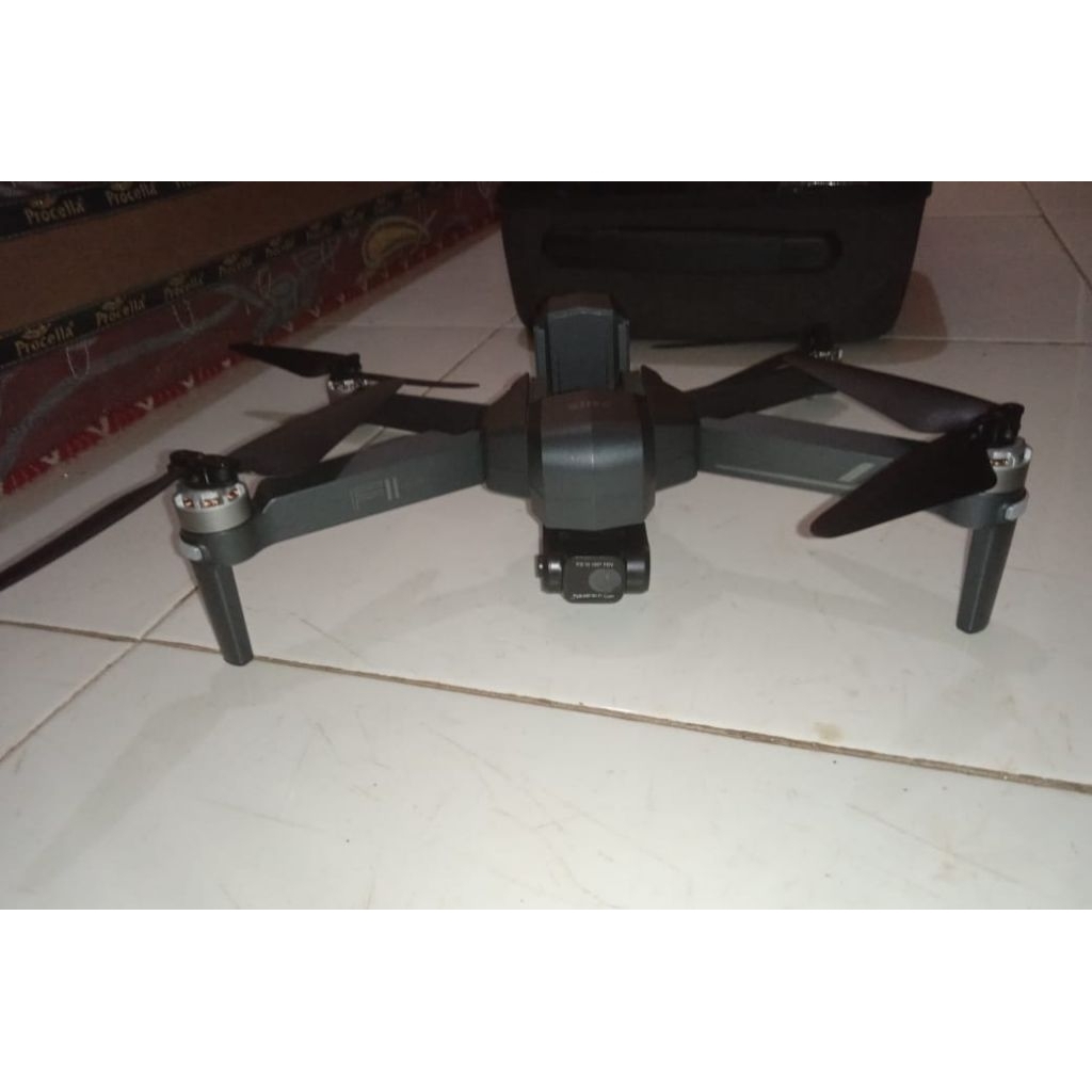 SJRC f11s 4k pro V2 bekas