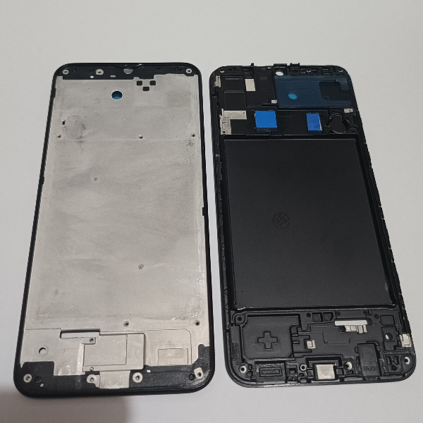 FRAME  / TULANG TENGAH / TATAKAN LCD HP SAMSUNG SM A20 BLACK