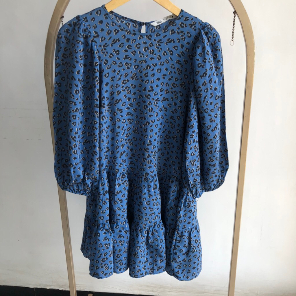 dress zara S biru leopard lengan balon