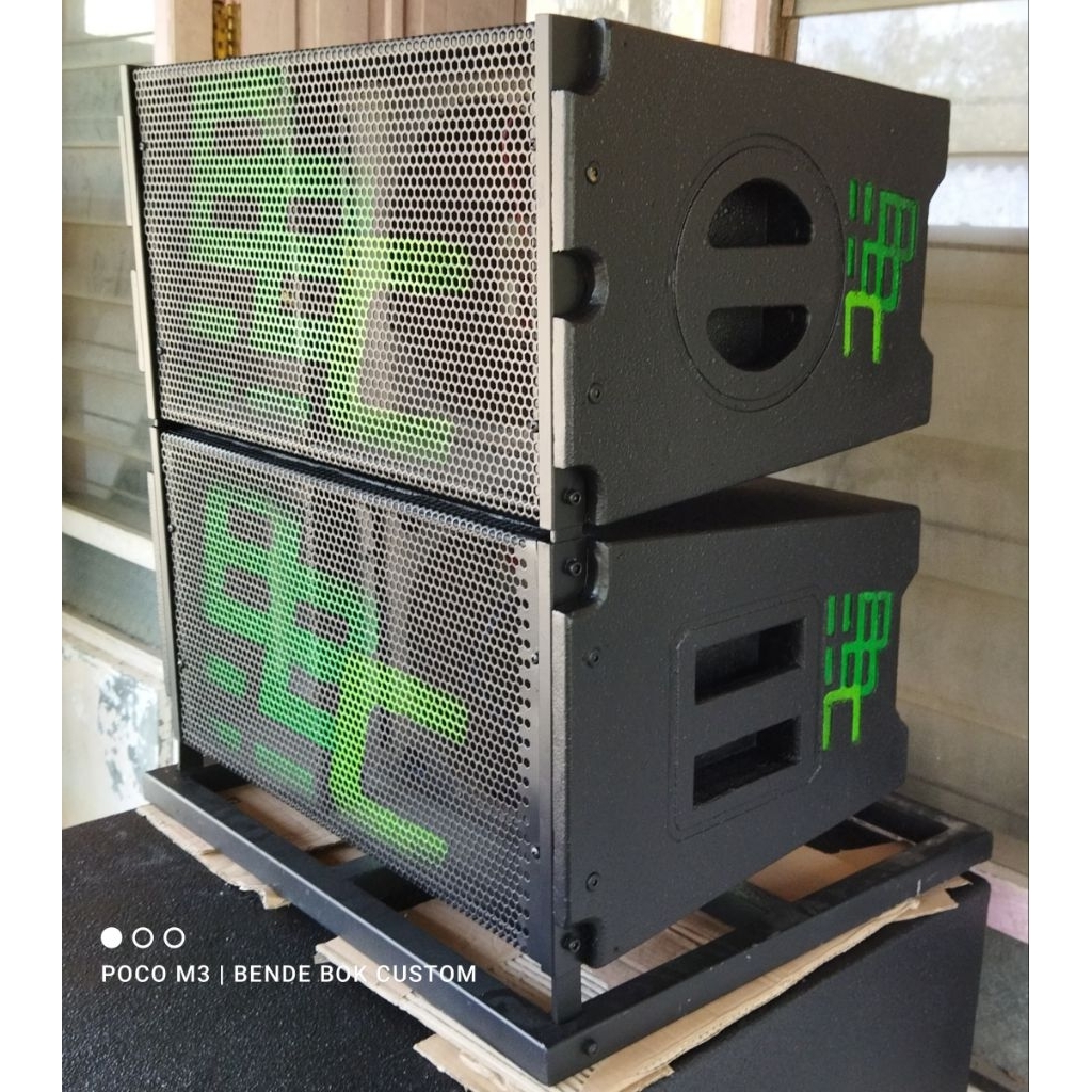 Line array 10 in single tweter