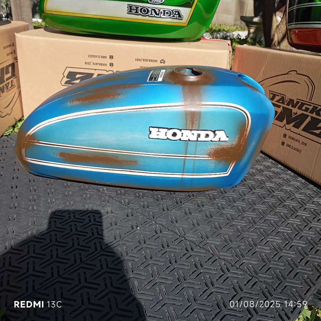 Tangki CB 125 biru bladus Galvanis