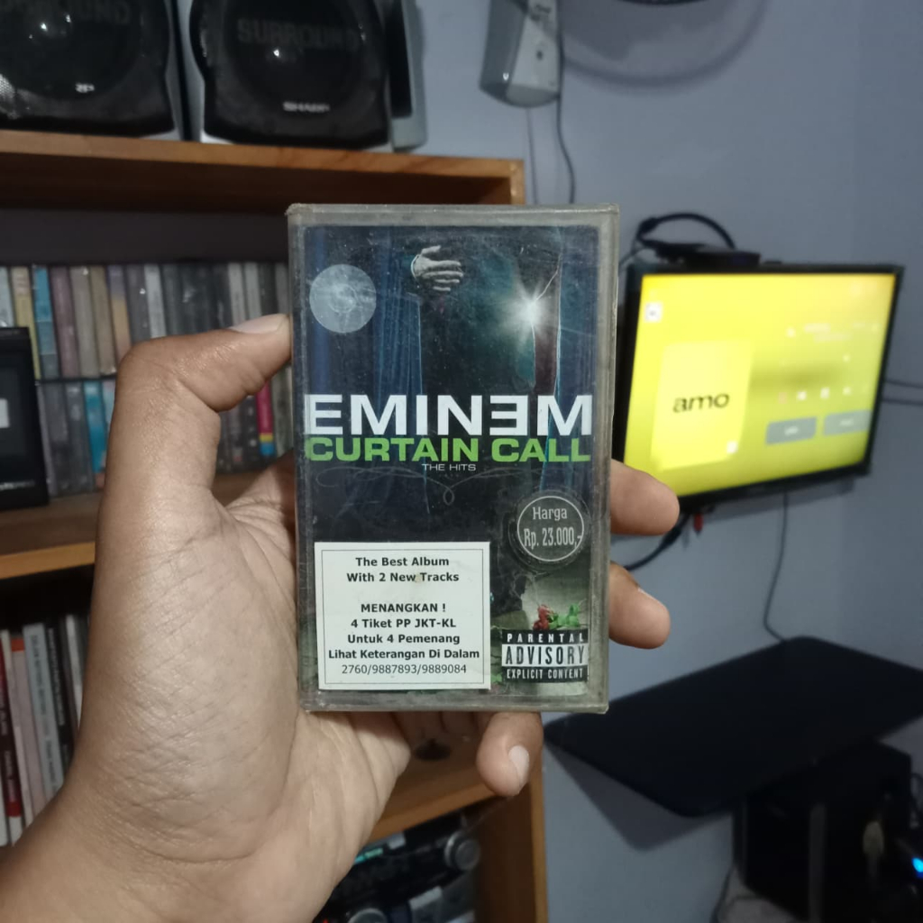 (New Old Stock / NOS) Kaset Pita Original - Eminem - Curtain Call The Hits - SEGEL
