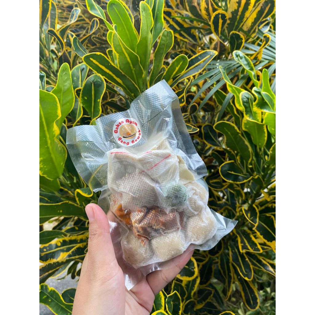 

Bakso ayam tahu bakso pangsit ayam kuah chili oil