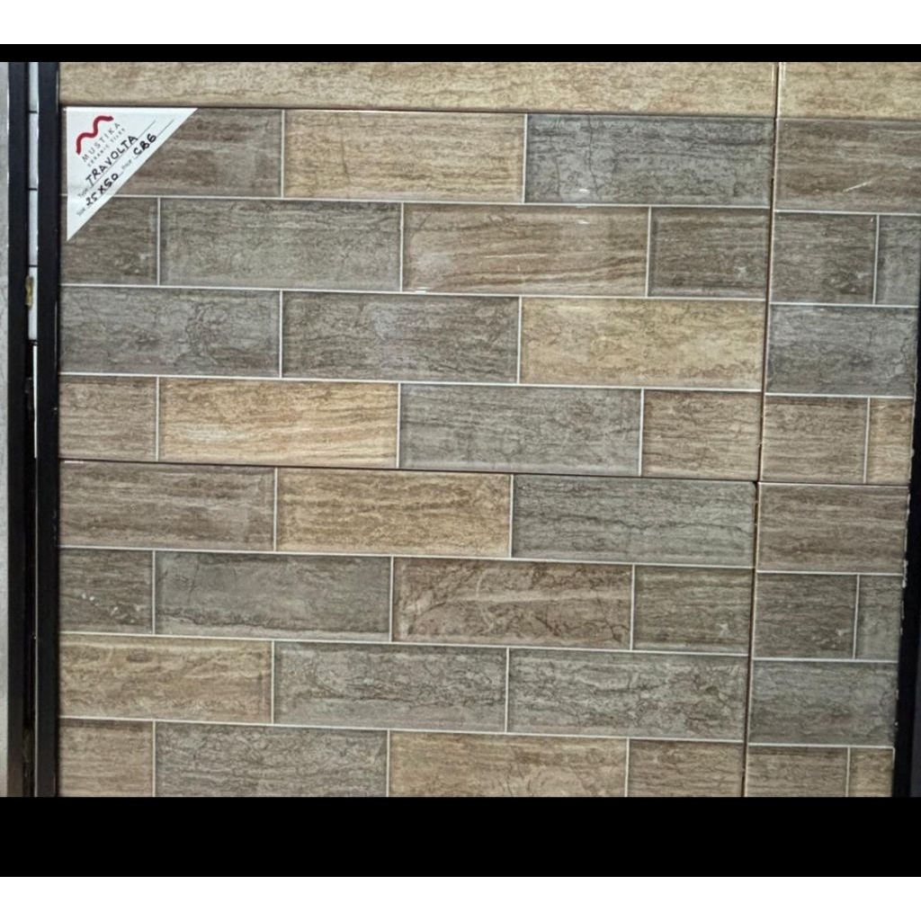 keramik mustika Travolta 25 x 50 KW 1