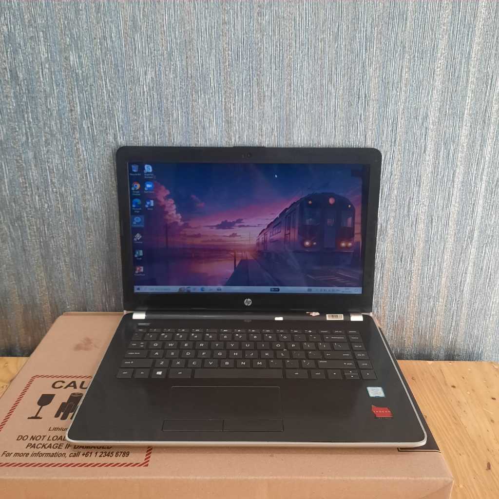 LAPTOP SECOND,Laptop HP 14-bs011TX, Core i5-7200U, Gen 7th, Silver