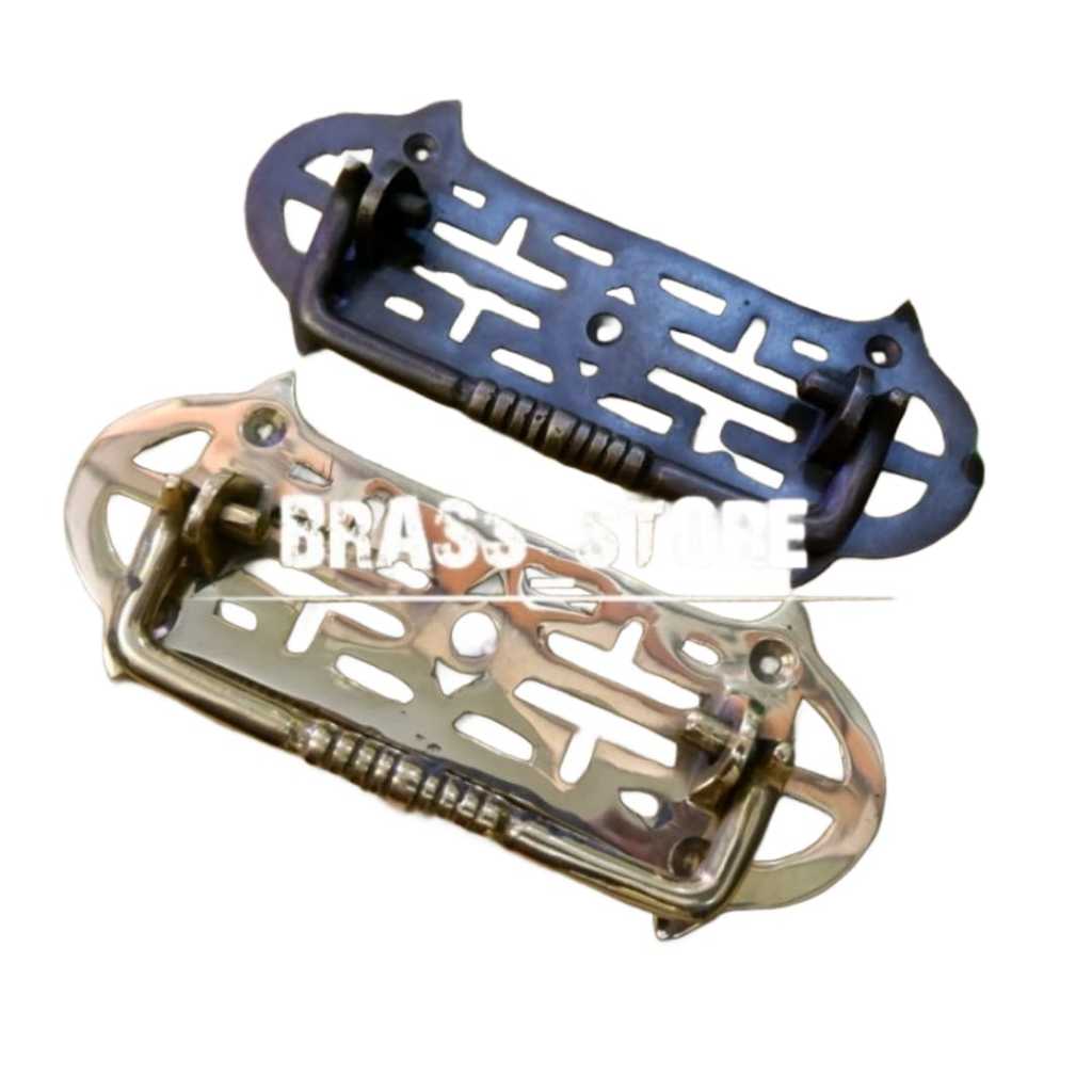 Tarikan Pintu Lemari Kuningan Antik