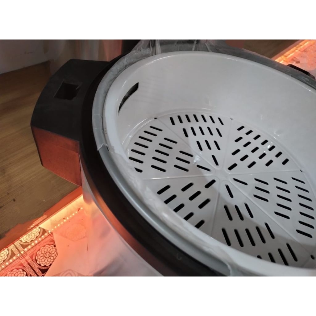 Sarangan Steamer Kukusan Magic Com Jumbo (Besar) Putih Utk Resto & Rumah Makan