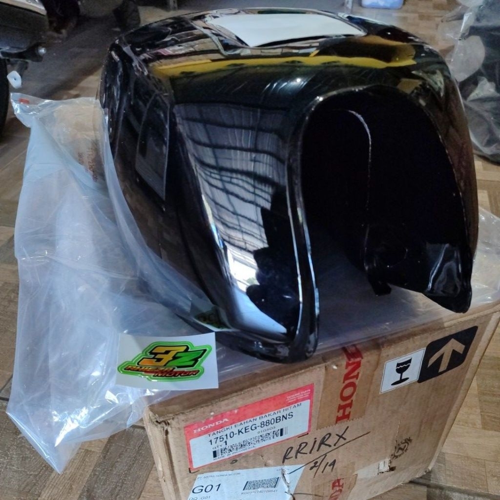 17510-KEG-880BNS / Fuel tank tangki tengki tanki bensin GL Pro GL-Pro GL Max GL-Max Neotech KEG hita