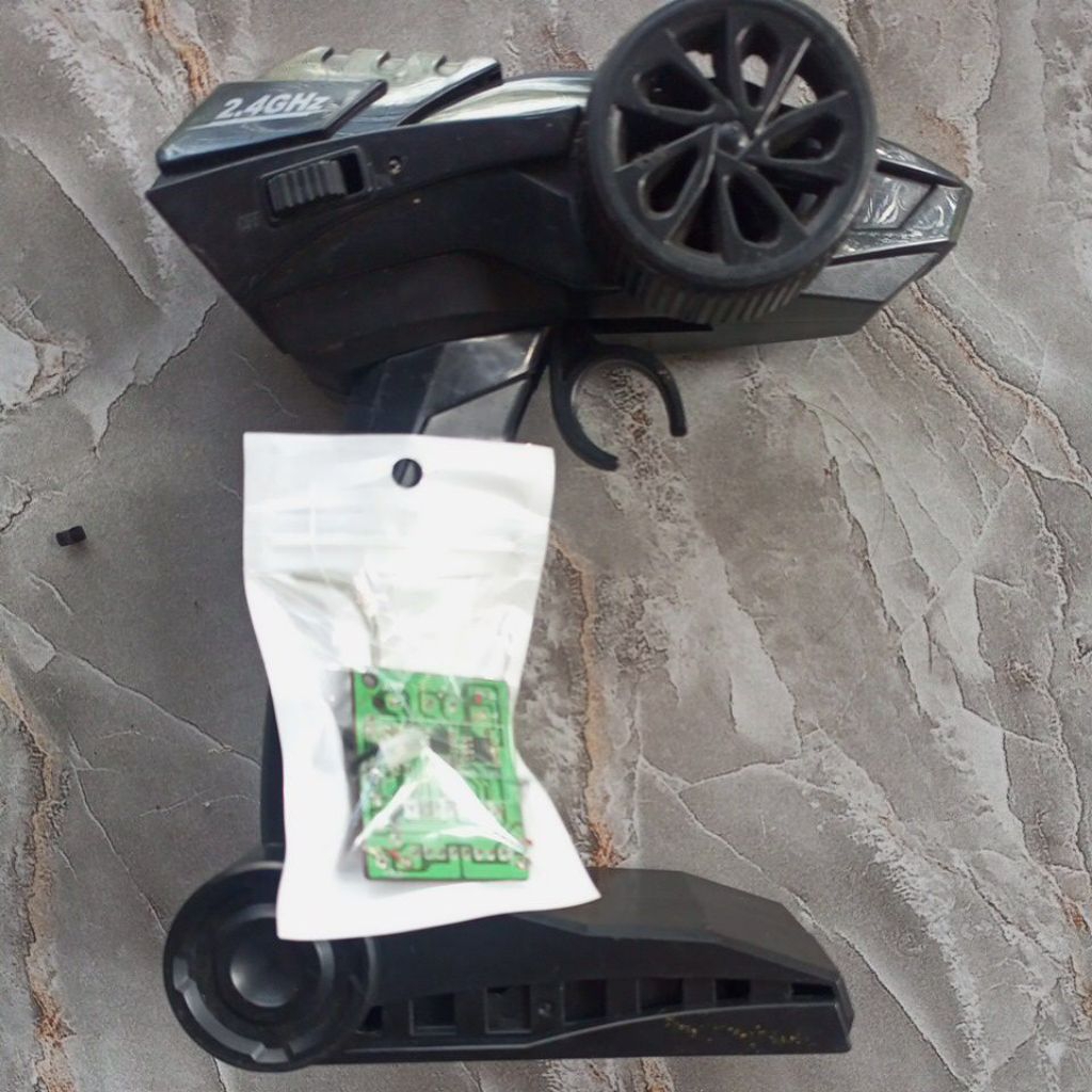 PCB+remot XN-JD1909R-2,4Ghz.