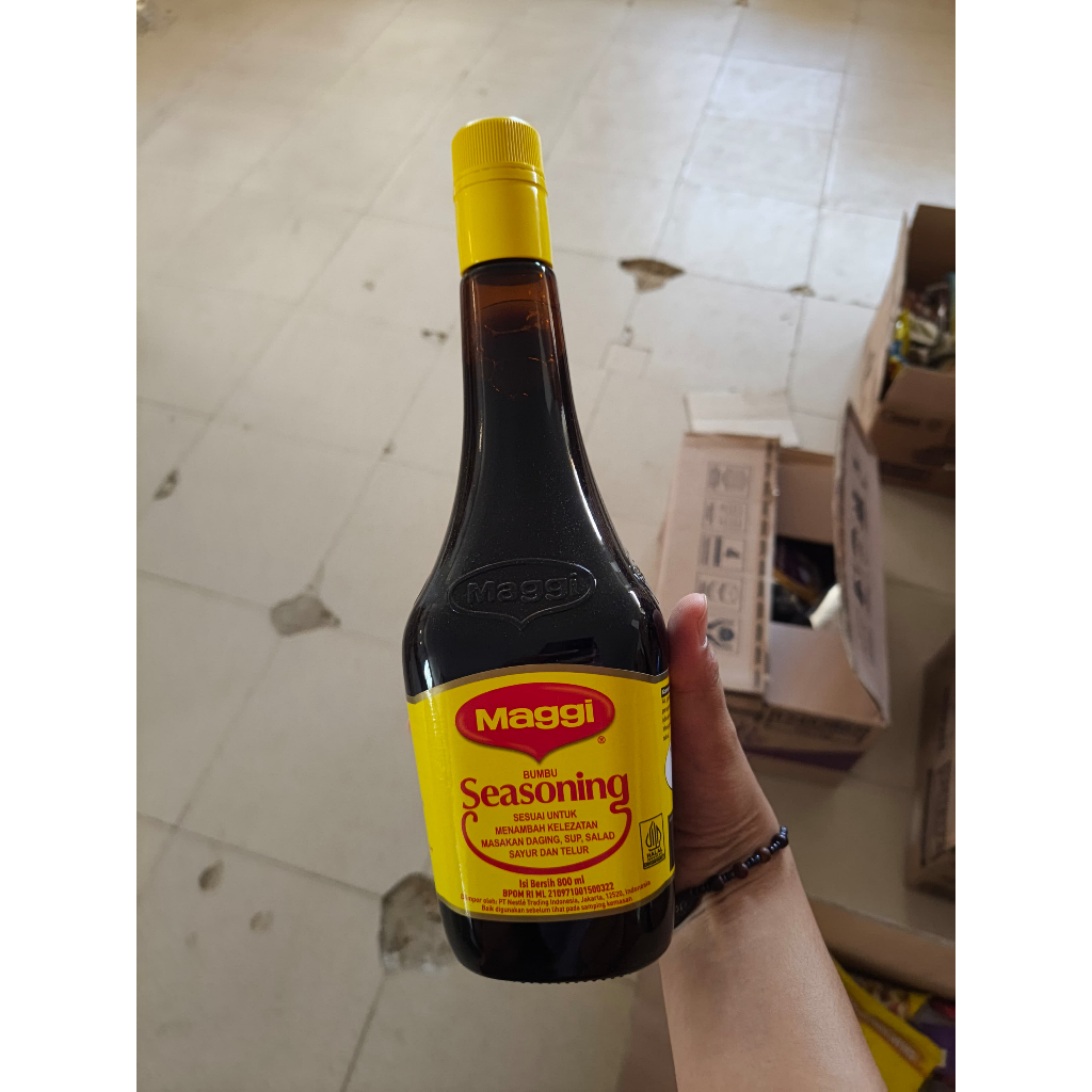

Maggi Seasoning 800ml - Bumbu Cair Serbaguna untuk Masakan Lezat!