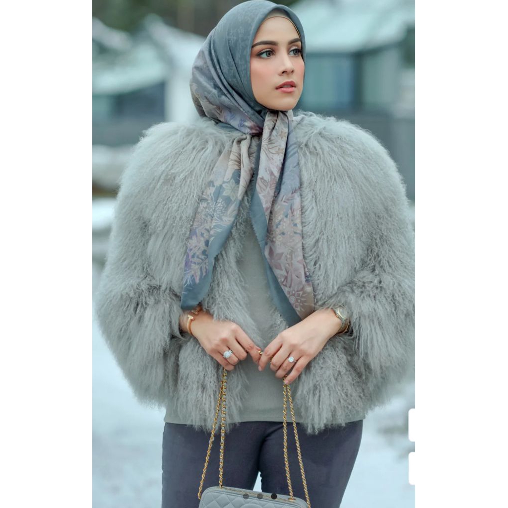 Buttonscarves Frozen Quarry