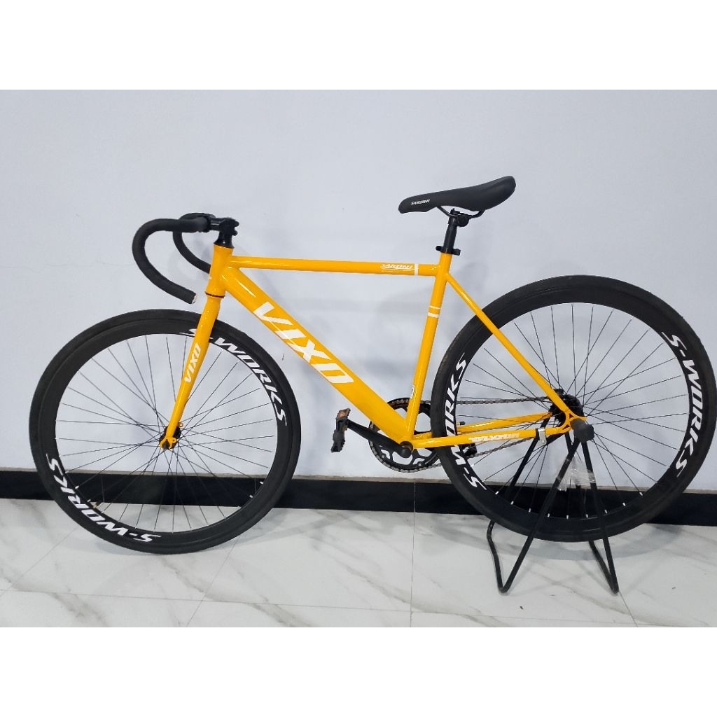 sepeda fixie Vixo torpedo