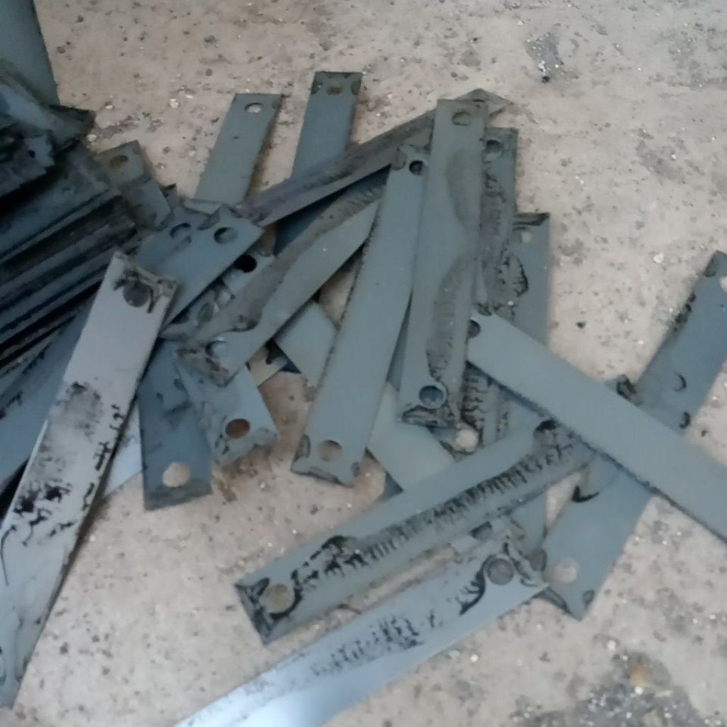 besi Kern travo i bekas bersih