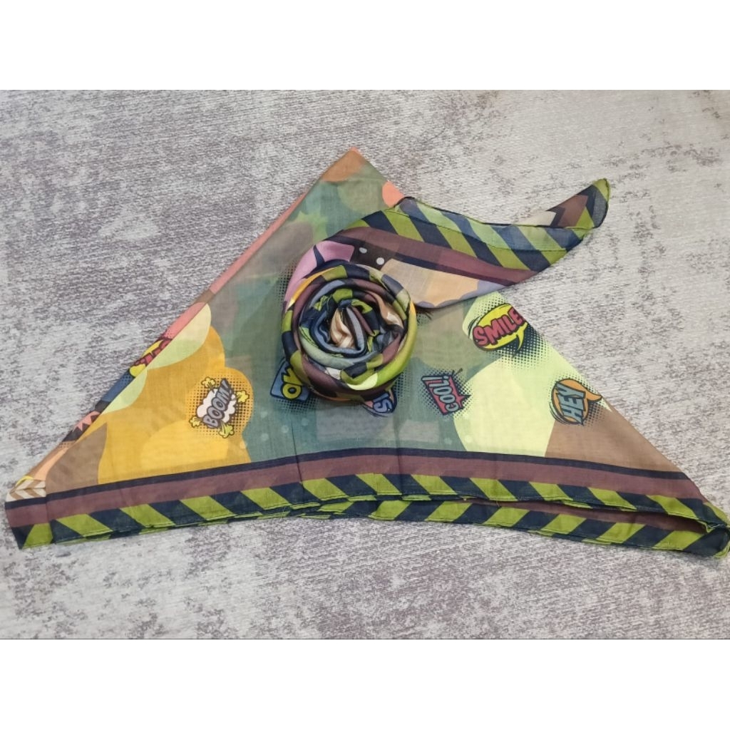 DEENAY/  segi empat motif deenay