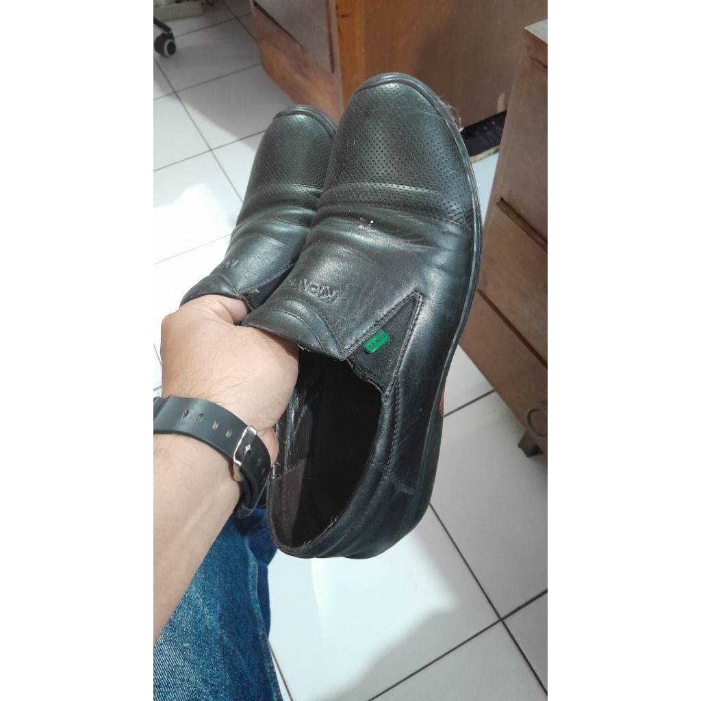 Sepatu KICKERS Pantofel Original Size 41 Preloved