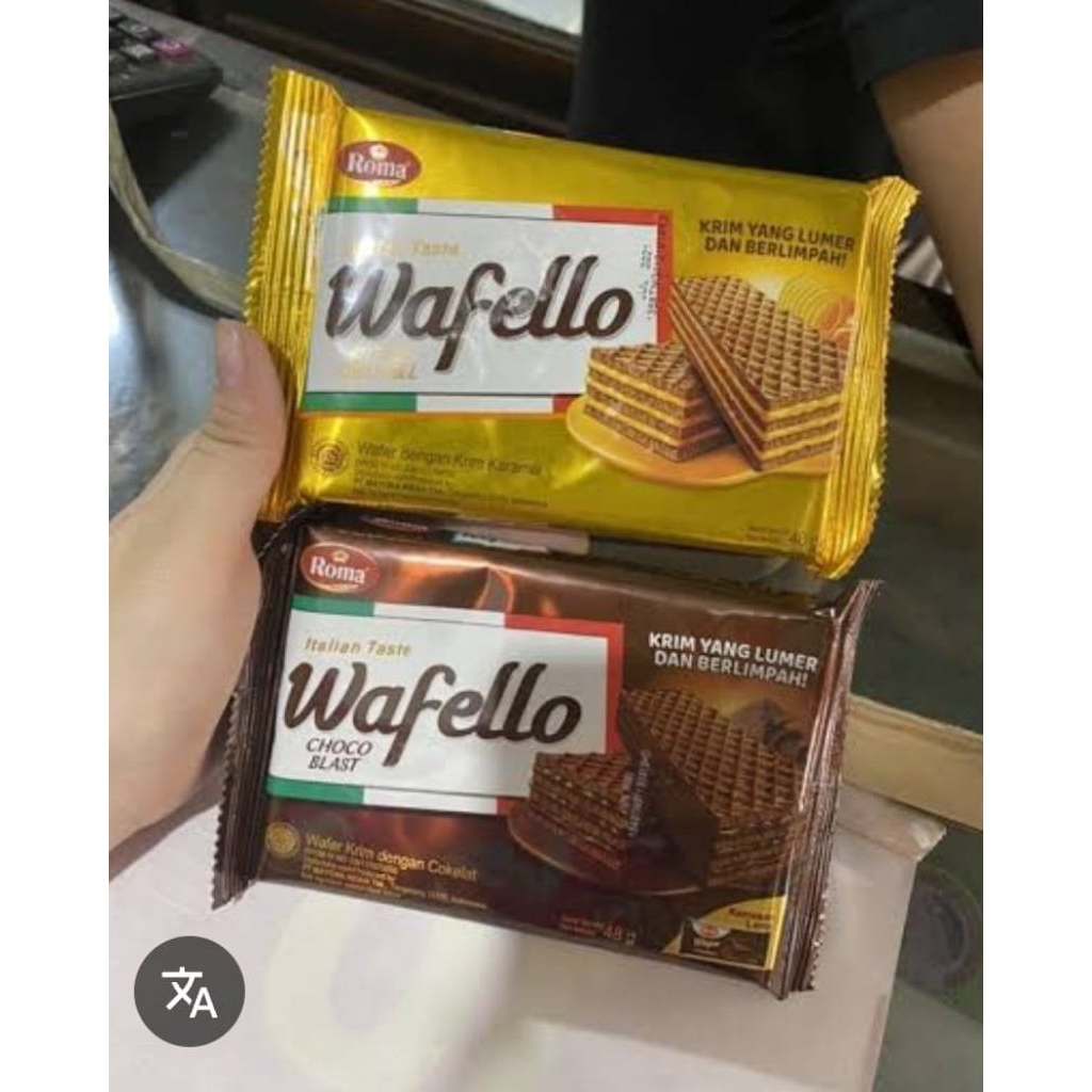 

roma water wafello 38g dengan dua varian rasa cokelat dan caramel