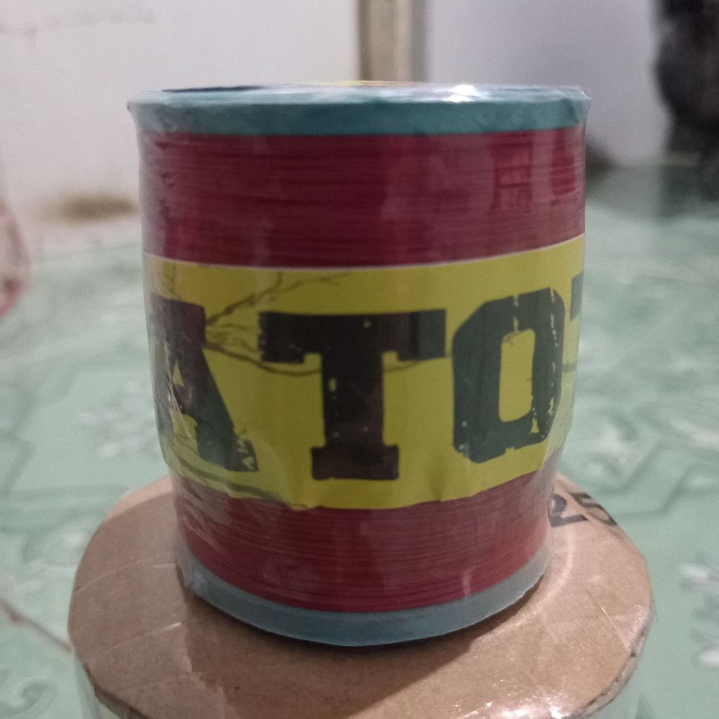 gelasan senar layangan  scorpion matot 0,22 , 1200 yard