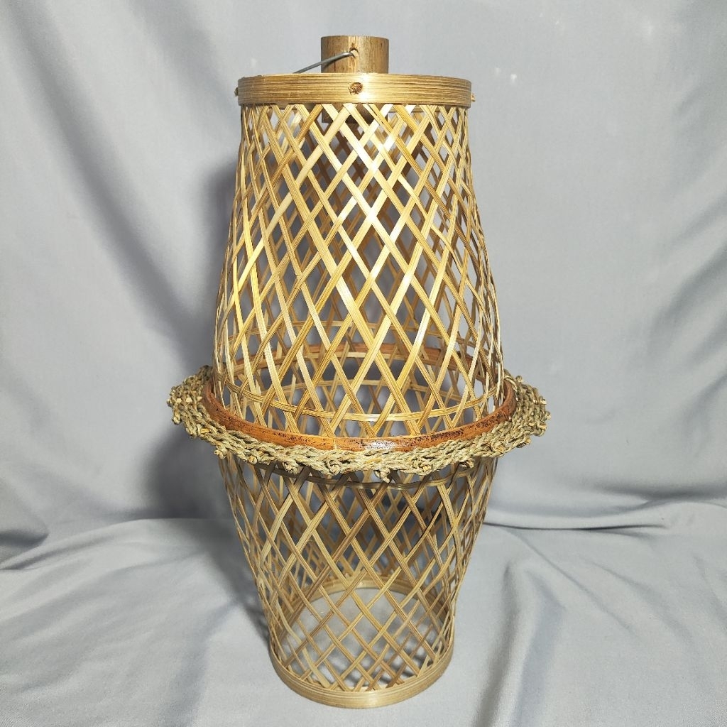 Hiasan Kap Lampu Gantung Bambu Kerajinan Tangan