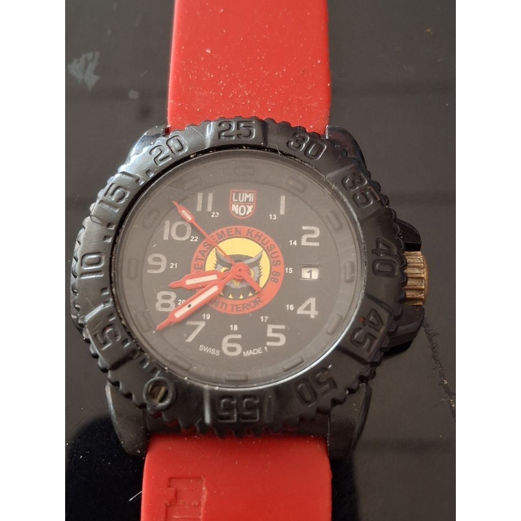 Jam Tangan Pria LUMINOX second 1429