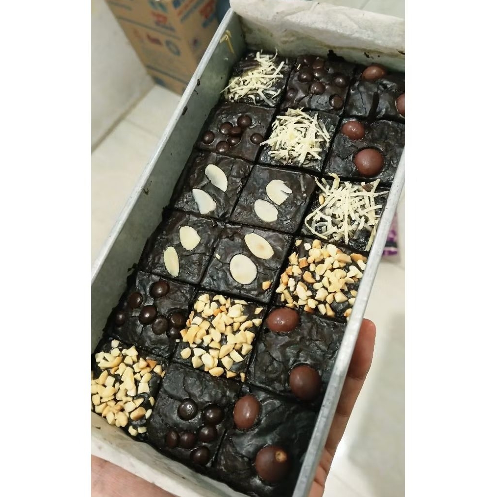 

(brownies kita) Brownies Fudgy premium shiny enak halal ukuran 20x10cm