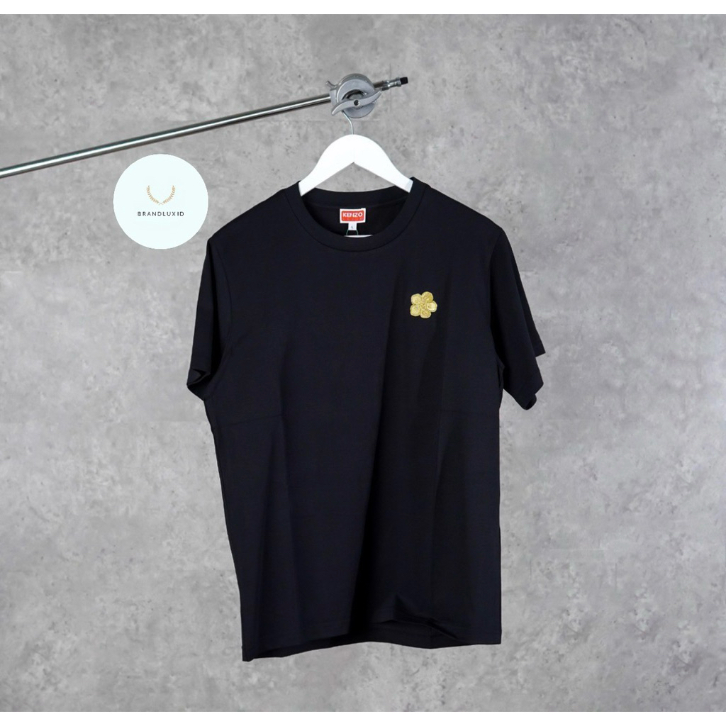 Kenzo Pocket Boke Gold Embroidery Tshirt in Red & Black (unisex)